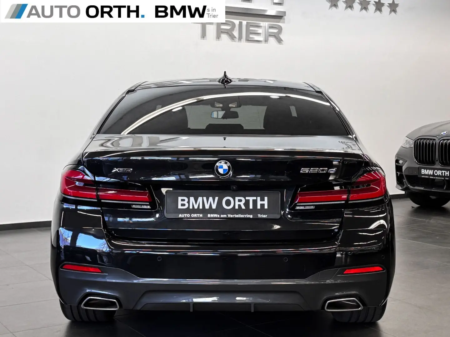 520d xDrive M-SPORT LEDER LC-PROF SD ACC DA HIFI