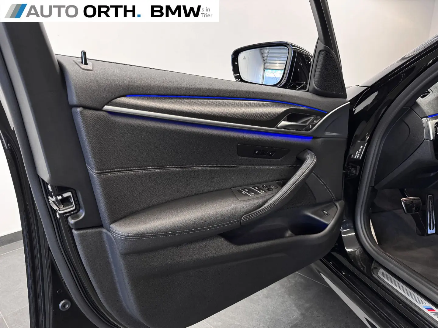 520d xDrive M-SPORT LEDER LC-PROF SD ACC DA HIFI