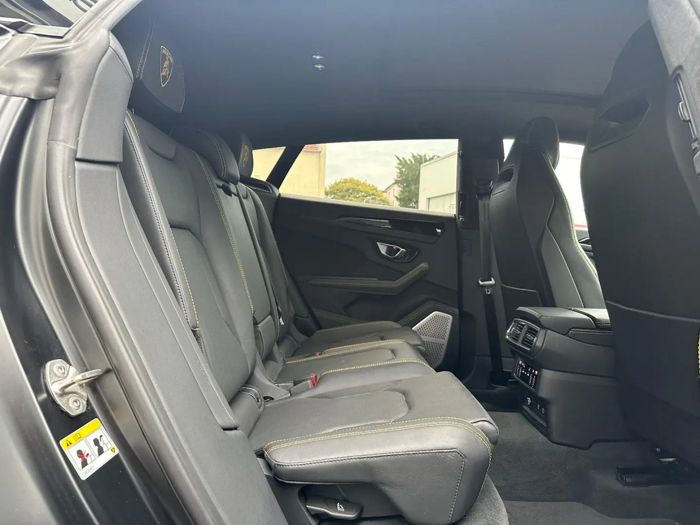 URUS 4.0 MATT CERAMIC 3D PANO DEUTSCH SOFT-CLOSE