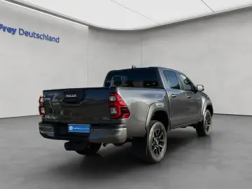 HiLux 4x4 Double Cab Invincible