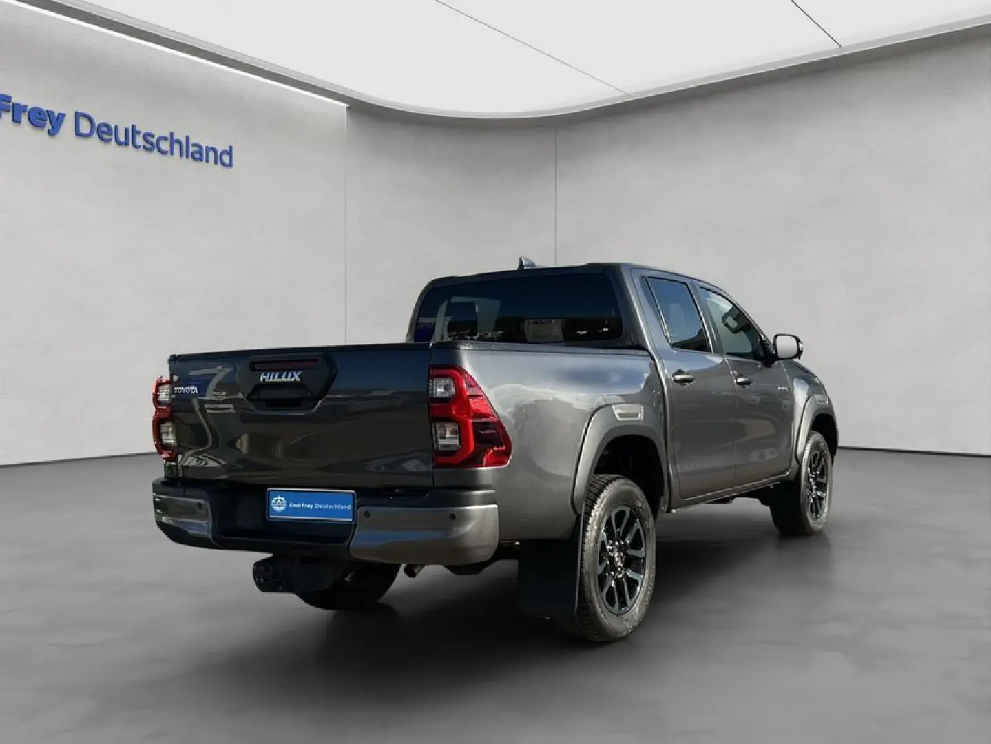 HiLux 4x4 Double Cab Invincible