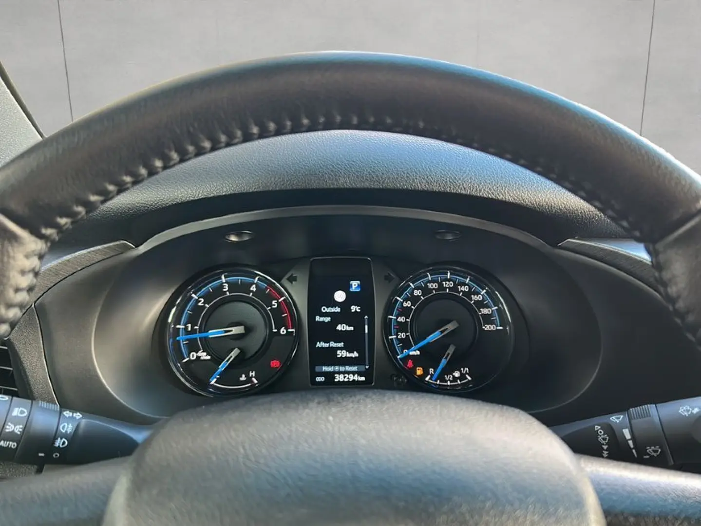 HiLux 4x4 Double Cab Invincible