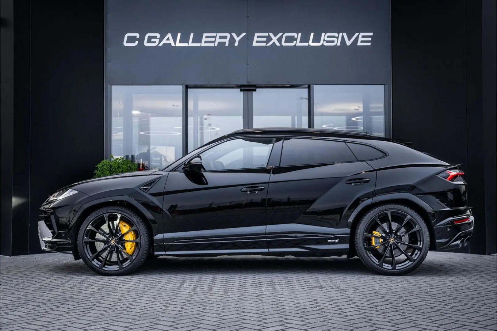 Urus 4.0 V8 S - Fabrieksgarantie   666 PK   Pano