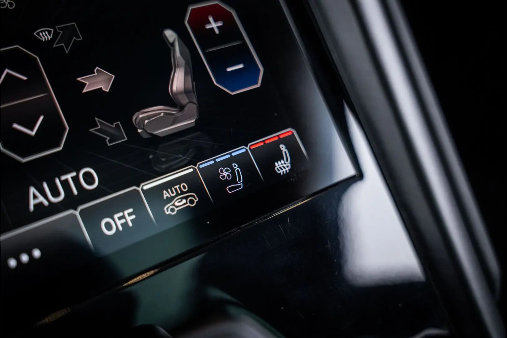 Urus 4.0 V8 S - Fabrieksgarantie   666 PK   Pano