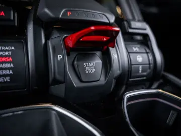 Urus 4.0 V8 S - Fabrieksgarantie   666 PK   Pano