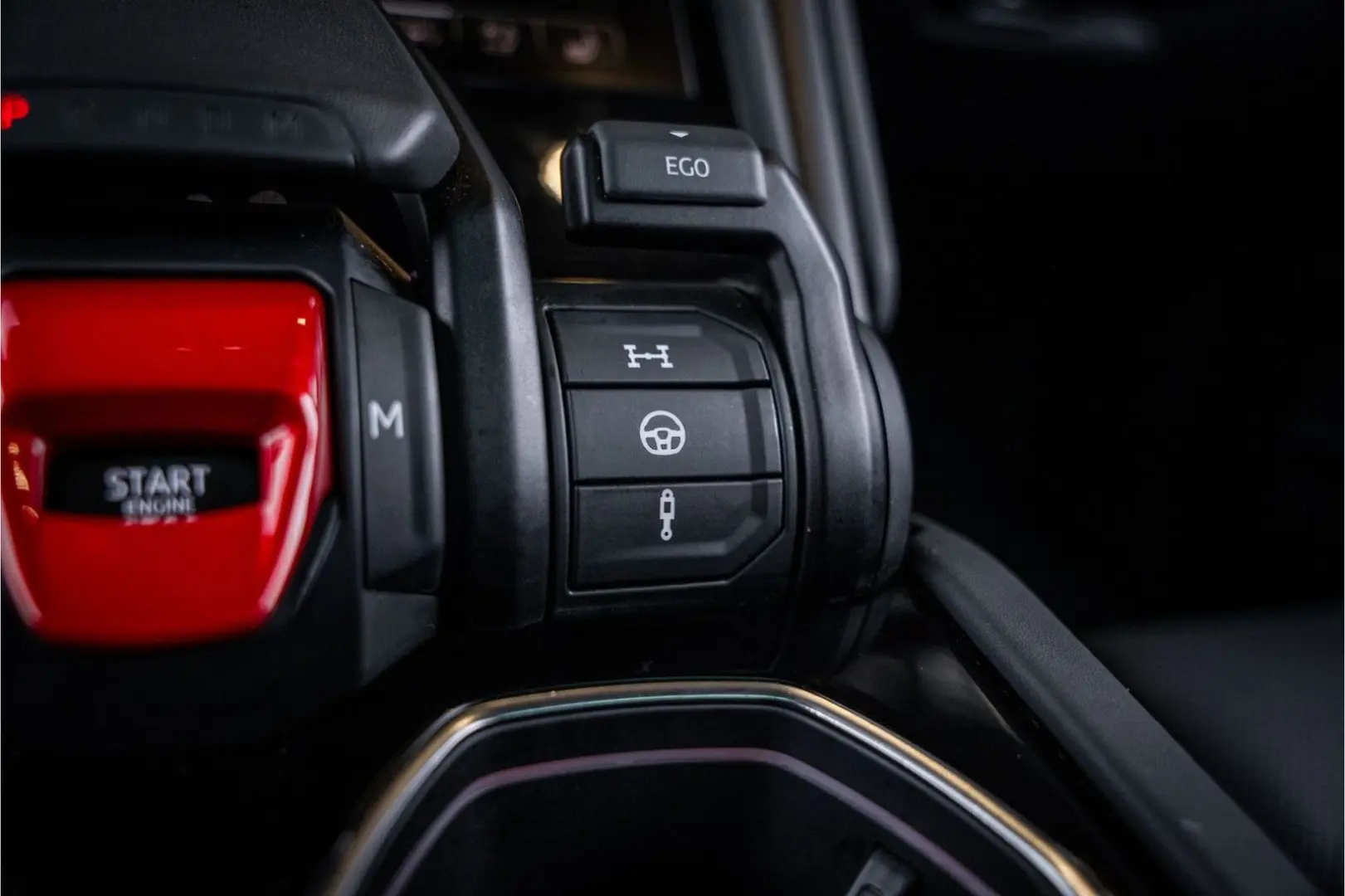 Urus 4.0 V8 S - Fabrieksgarantie   666 PK   Pano