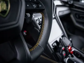 Urus 4.0 V8 S - Fabrieksgarantie   666 PK   Pano