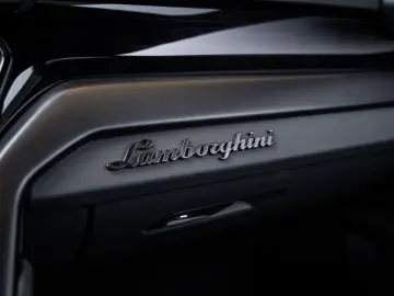 Urus 4.0 V8 S - Fabrieksgarantie   666 PK   Pano