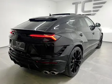 Urus S 60th Anniversary  Carbon  23   Massage  A