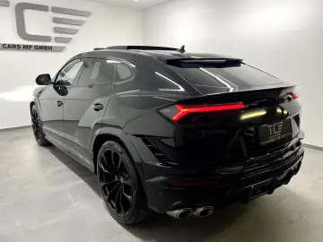 Urus S 60th Anniversary  Carbon  23   Massage  A