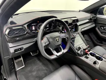 Urus S 60th Anniversary  Carbon  23   Massage  A