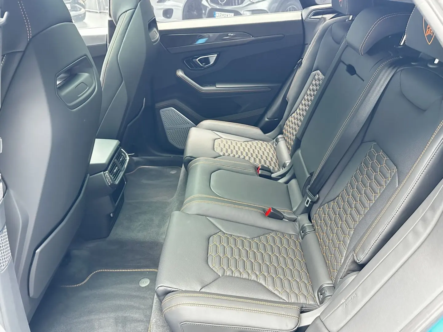 URUS Urus PANO CARBON PACKET B&O SOUND