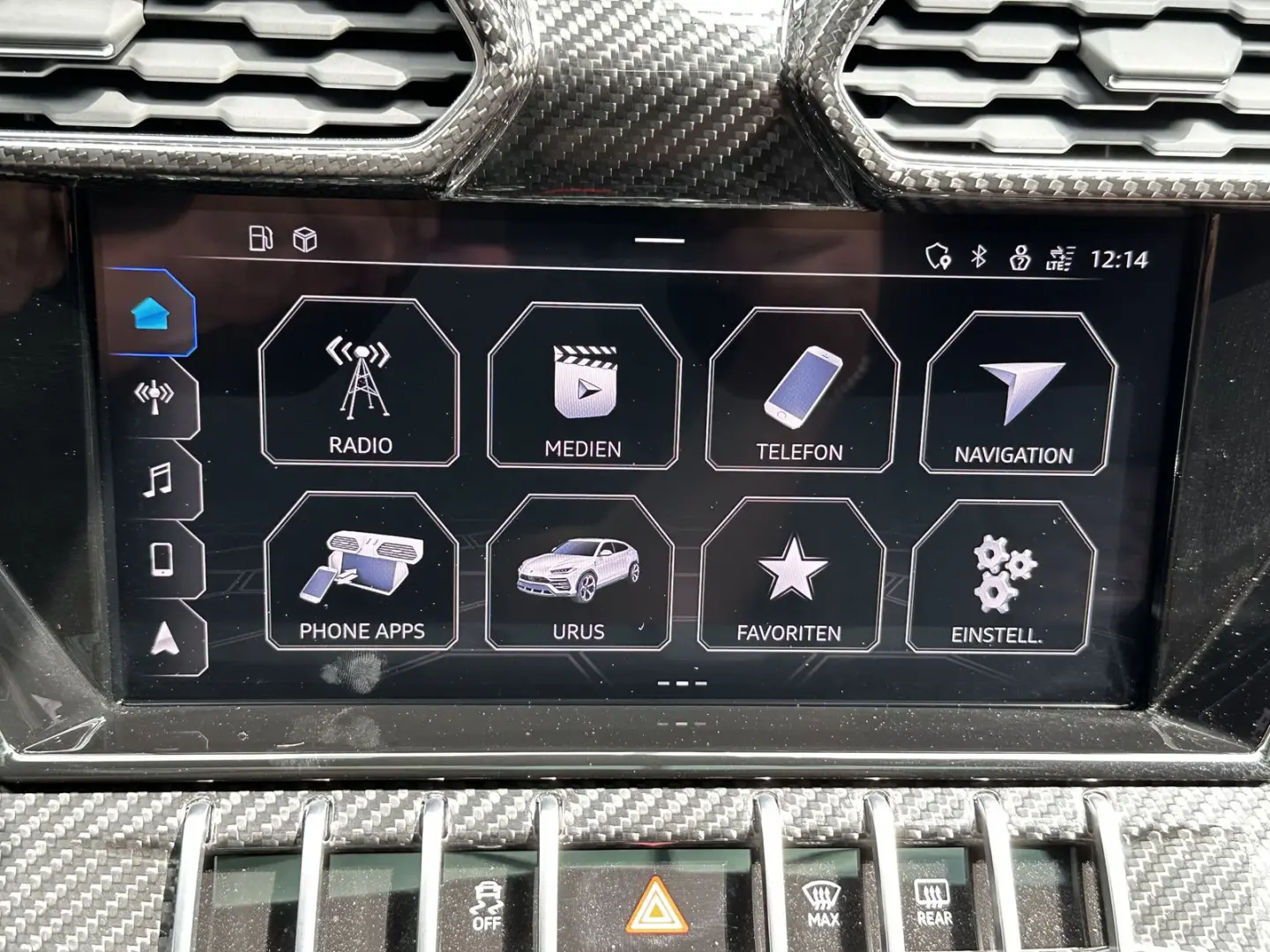 URUS Urus PANO CARBON PACKET B&O SOUND