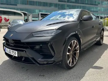Urus S 4.0 V8 Sport Matt B&O AHK 23'' AKRAPOVIC