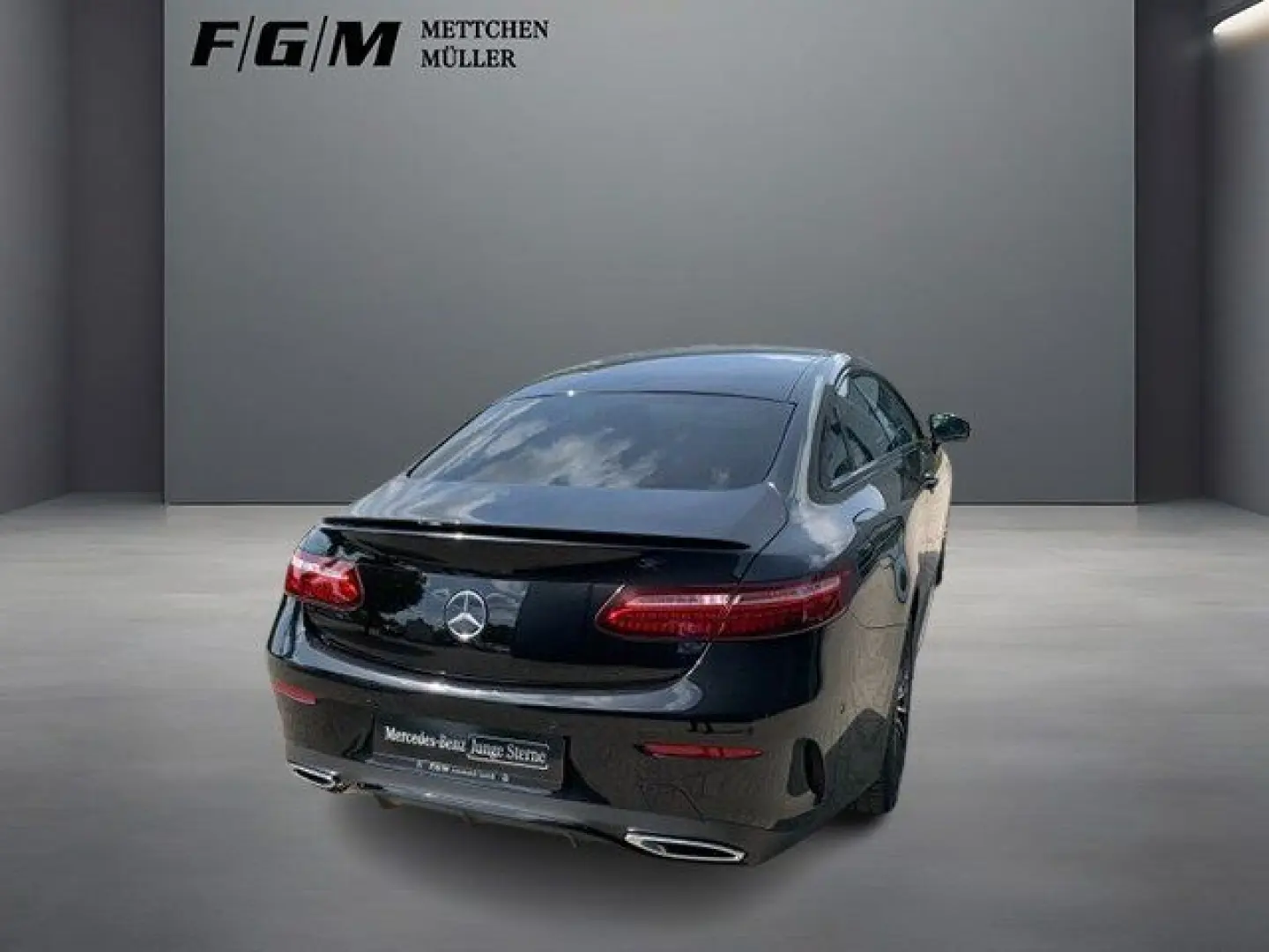 E 220 d AMG Line Burm TWA 360 Night Sitzhz