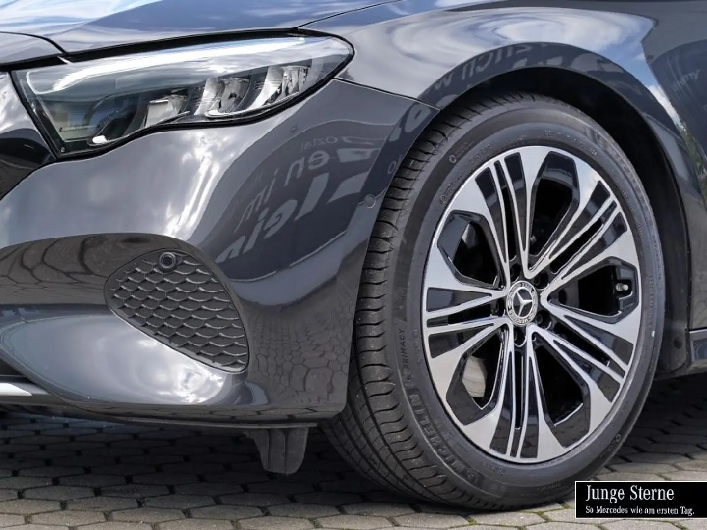 E 220 d AVANTGARDE ADV PANO DISTRO KAM TOTW 19''