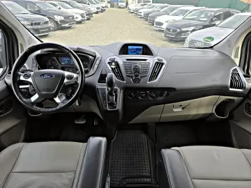 FORD Tourneo Custom 310 L2H1 Titanium X