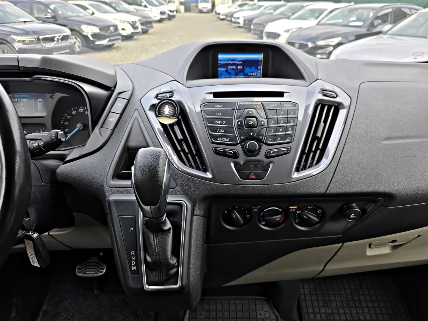 FORD Tourneo Custom 310 L2H1 Titanium X