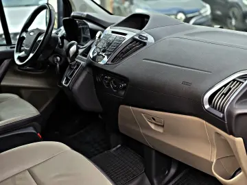 FORD Tourneo Custom 310 L2H1 Titanium X