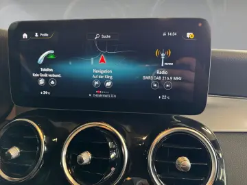 GLC 300 e 4M Coupé AMG Night Kam MBUX LED Spur