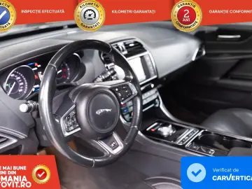 Jaguar XE 2.0 AWD R-Sport