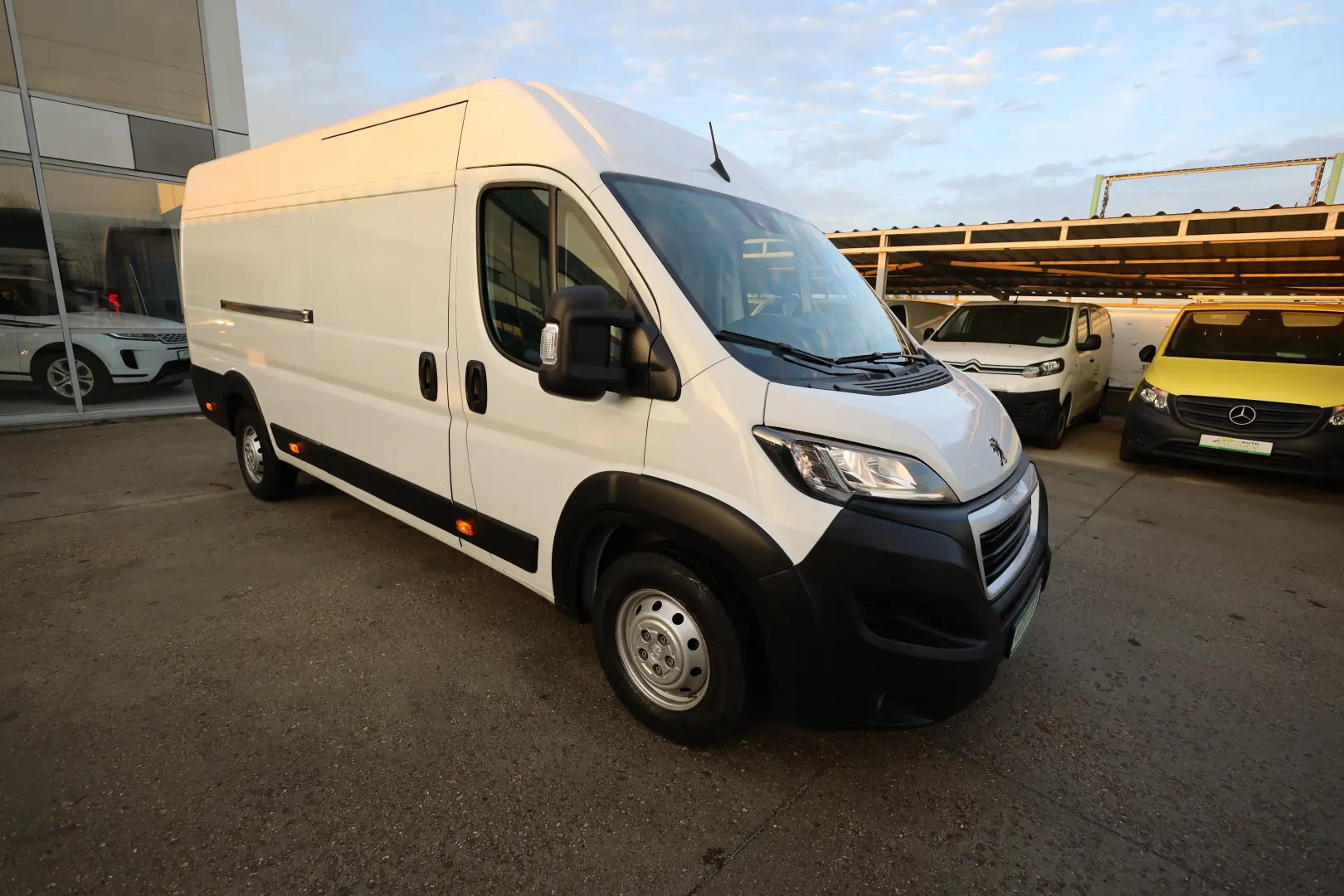 Peugeot Boxer L4H2 2.2D 140CP
