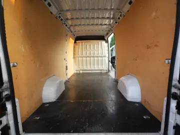 Peugeot Boxer L4H2 2.2D 140CP