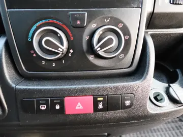 Peugeot Boxer L4H2 2.2D 140CP