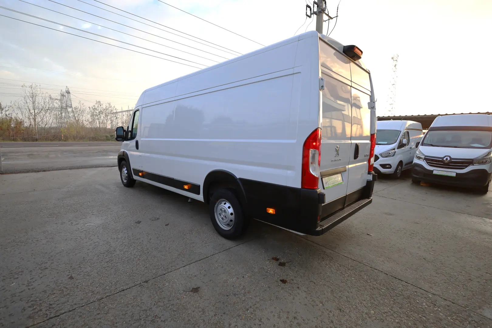 Peugeot Boxer L4H2 2.2D 140CP