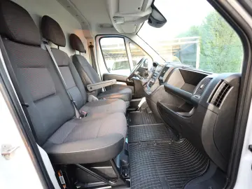 Peugeot Boxer L4H2 2.2D 140CP