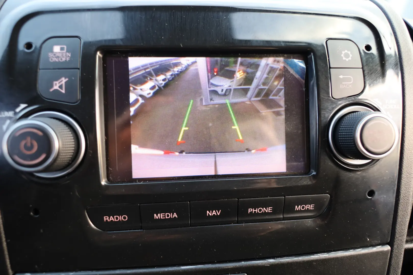 Peugeot Boxer L4H2 2.2D 140CP