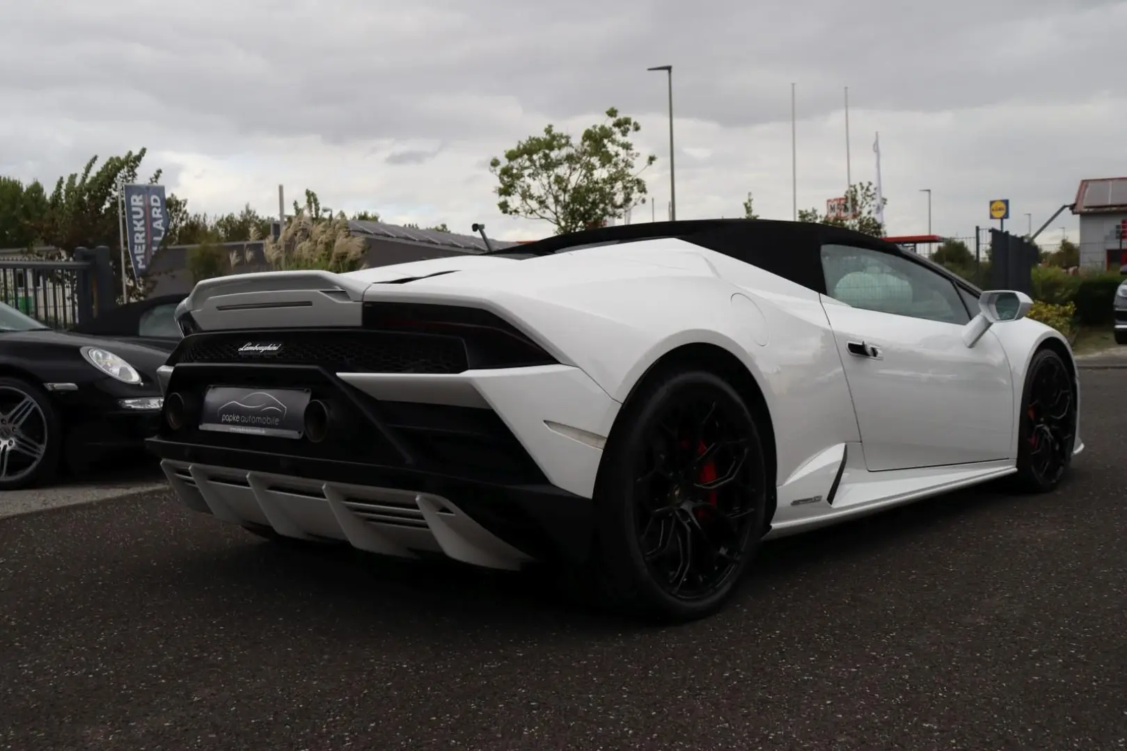 Huracán EVO Spyder AWD   LIFT SENSONUM DEUTSCH