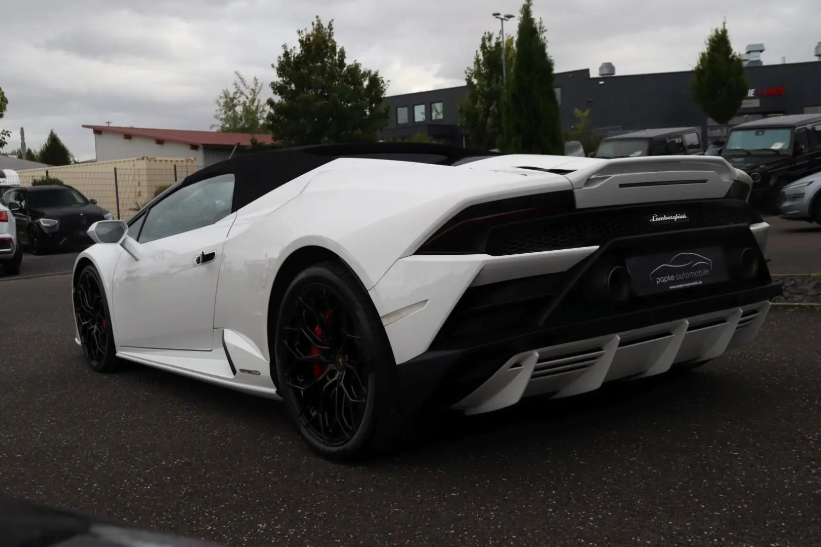 Huracán EVO Spyder AWD   LIFT SENSONUM DEUTSCH