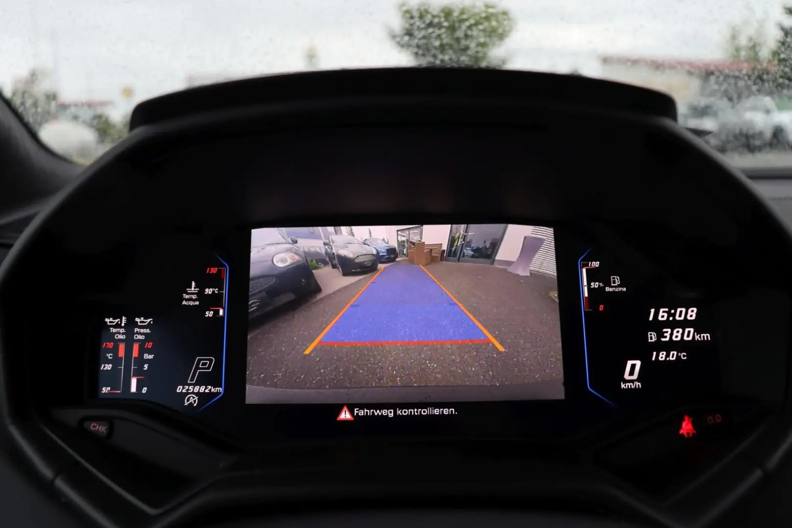 Huracán EVO Spyder AWD   LIFT SENSONUM DEUTSCH