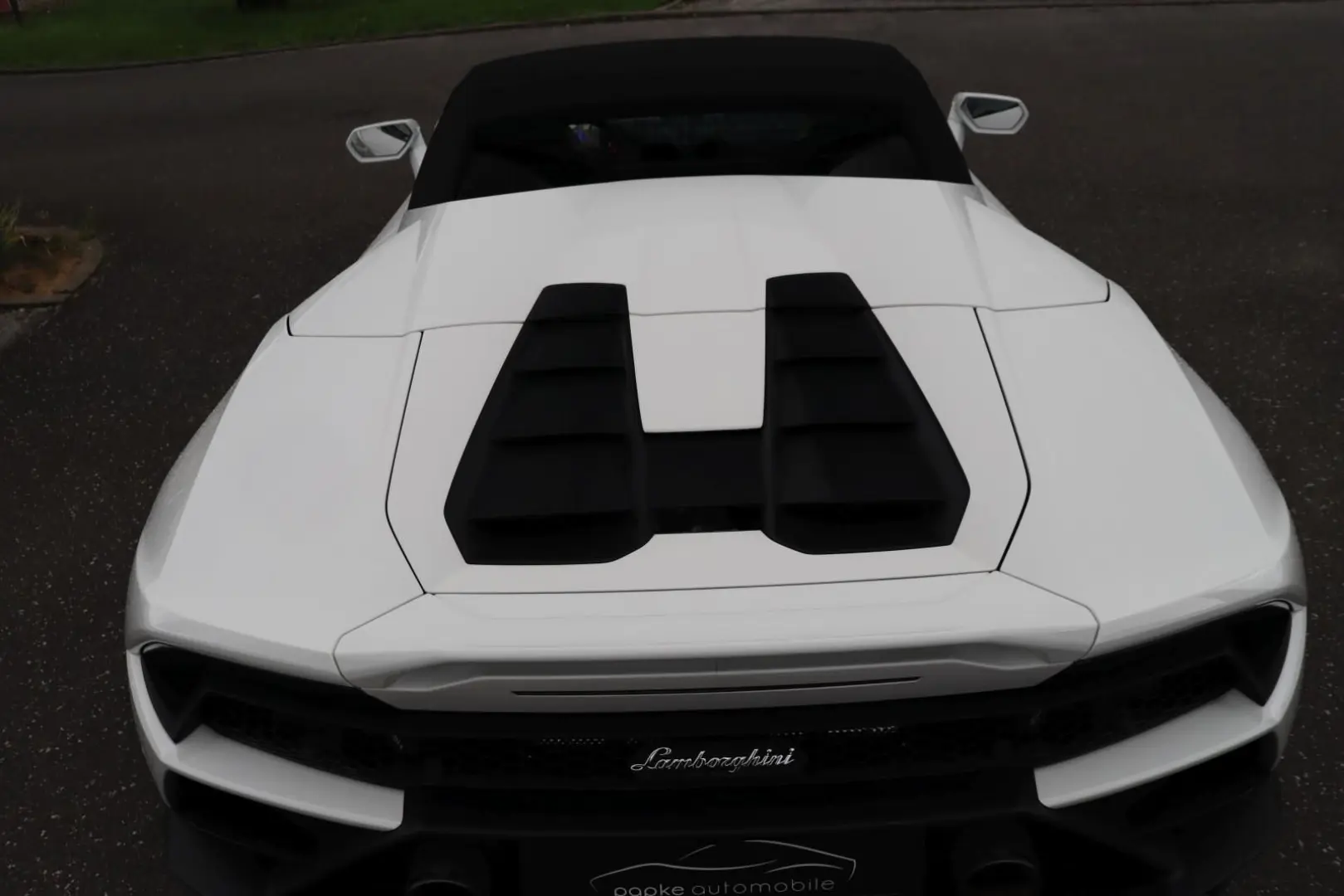 Huracán EVO Spyder AWD   LIFT SENSONUM DEUTSCH