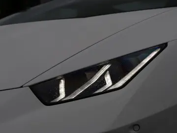 Huracán EVO Spyder AWD   LIFT SENSONUM DEUTSCH