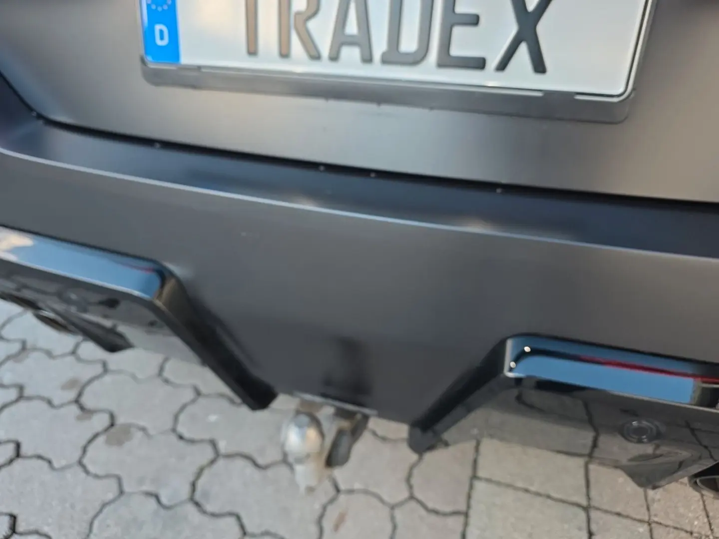 M5 Limousine   AHK Alcantara Driving Prof