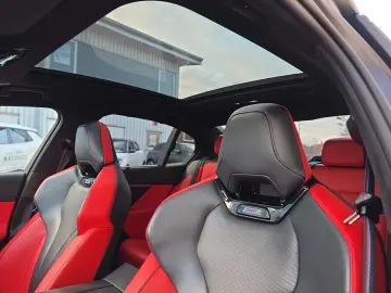 M5 Limousine   AHK Alcantara Driving Prof