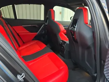 M5 Limousine   AHK Alcantara Driving Prof