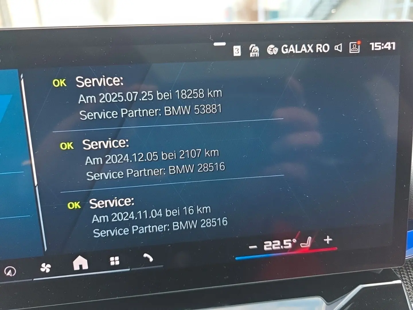 M5 Limousine   AHK Alcantara Driving Prof