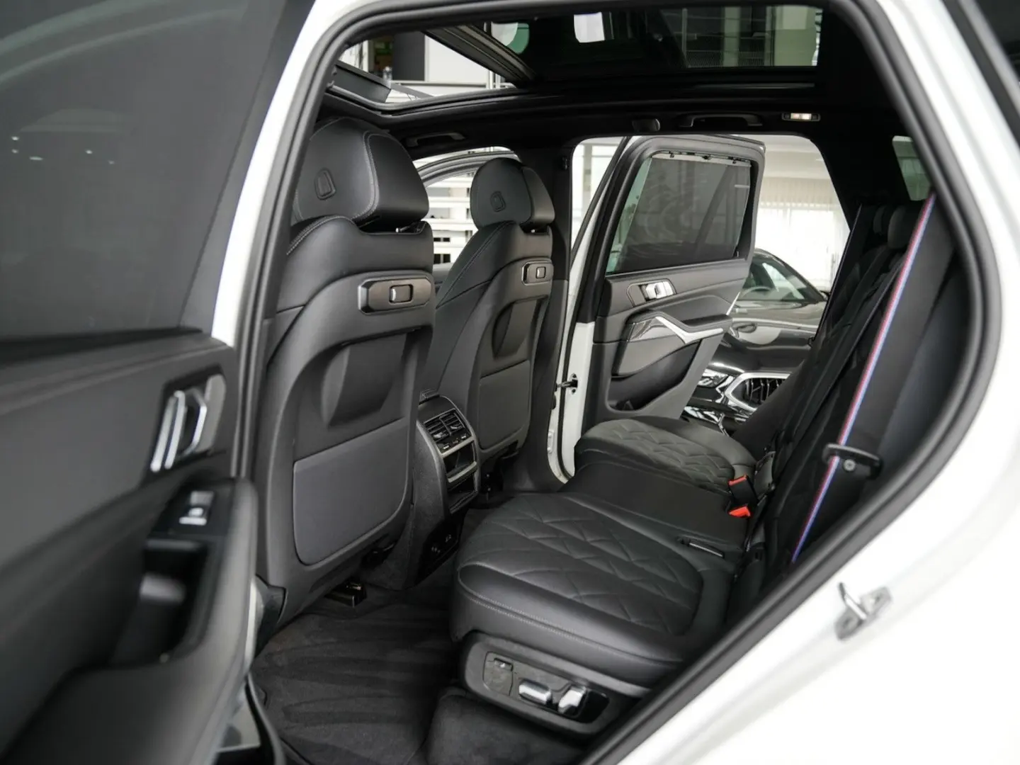 X5 xDrive30d M SPORT PRO 7.Sitze 22LM AHK 2-Achs