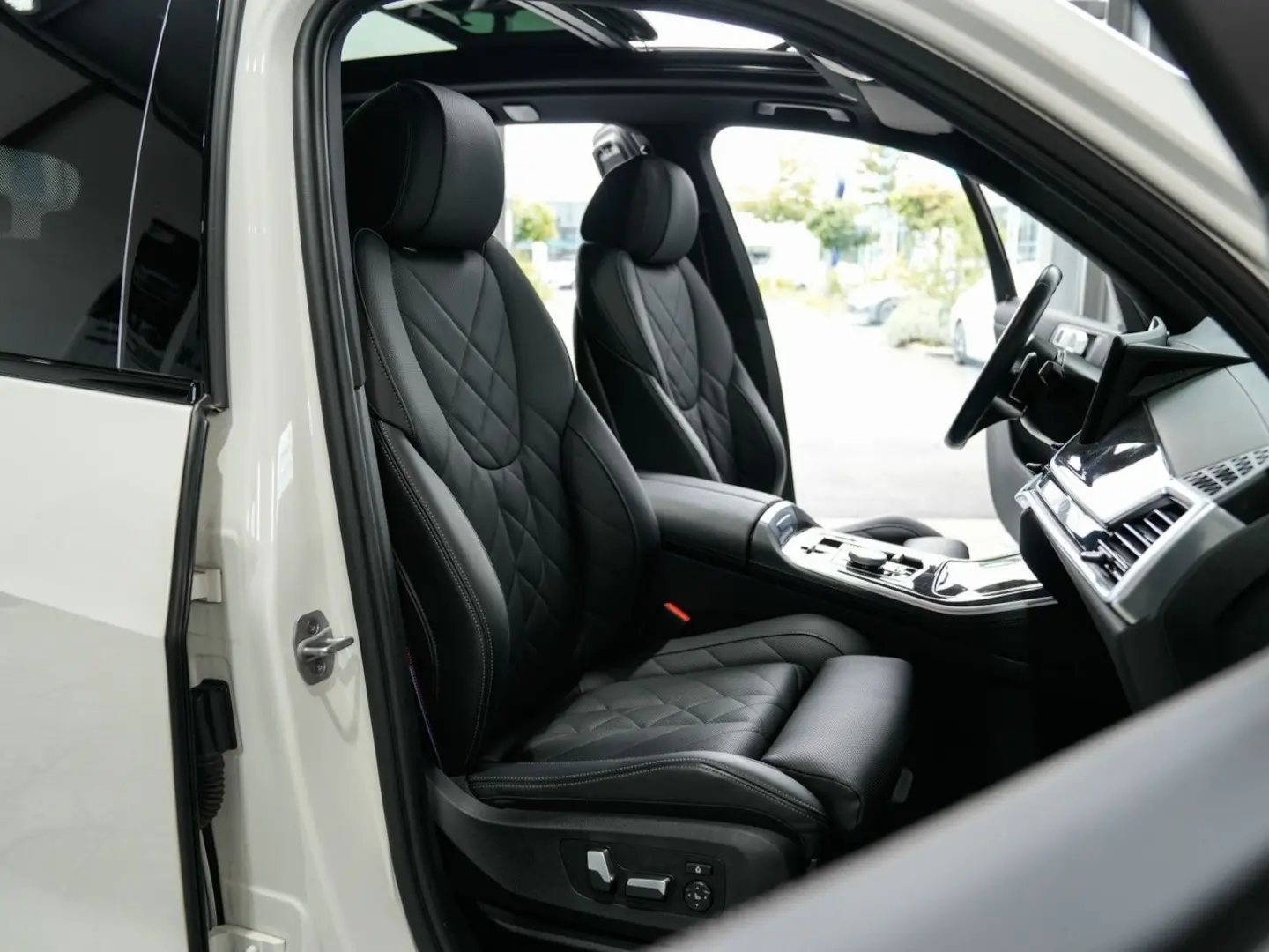 X5 xDrive30d M SPORT PRO 7.Sitze 22LM AHK 2-Achs