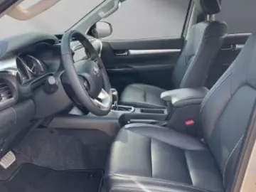 Toyota Hilux Double Cab Executiv 2.8 D-4D EU6e