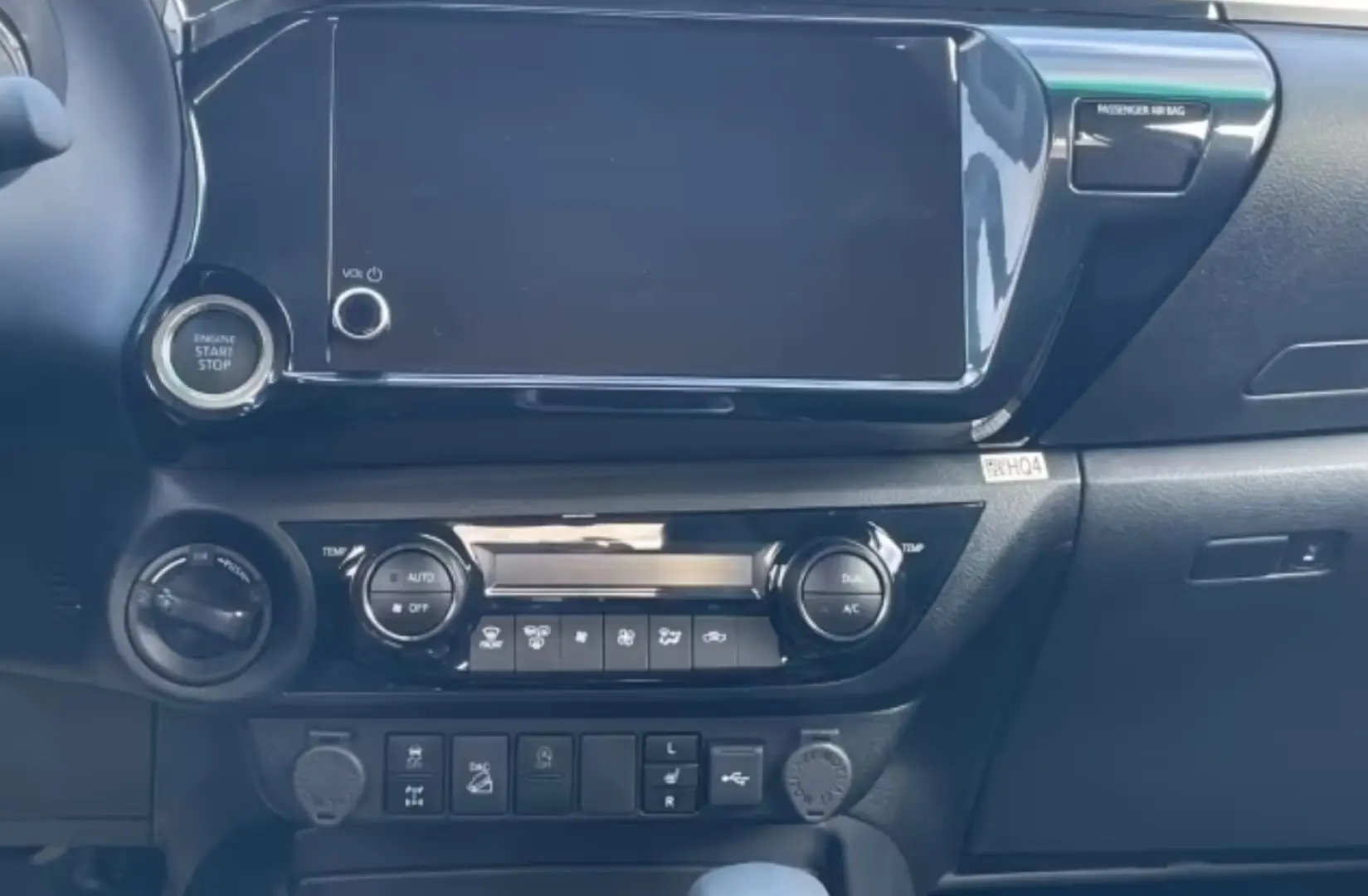 Toyota Hilux Double Cab Executiv 2.8 D-4D EU6e