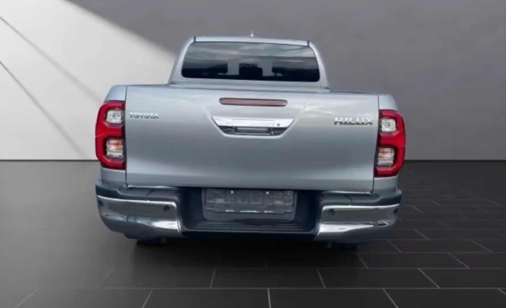 Toyota Hilux Double Cab Executiv 2.8 D-4D EU6e