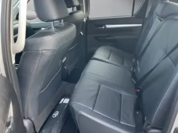 Toyota Hilux Double Cab Executiv 2.8 D-4D EU6e