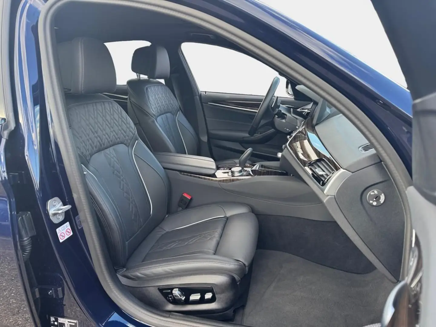 540d xDrive M Sport Pano Adapt. LED Individual