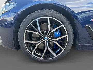 540d xDrive M Sport Pano Adapt. LED Individual