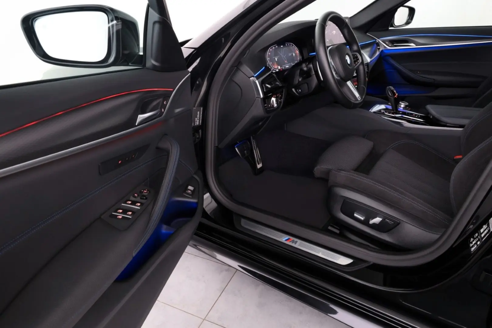 530d xDrive Limo. M Sport LASER MEMORY HUD RFK