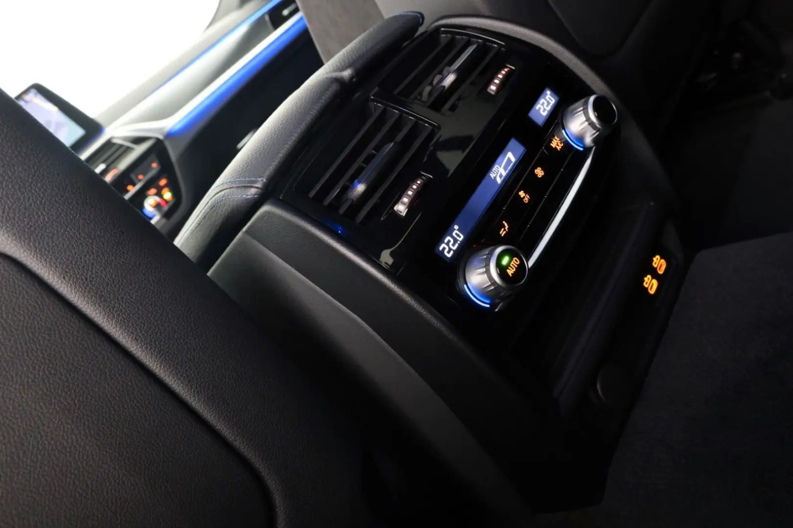 530d xDrive Limo. M Sport LASER MEMORY HUD RFK